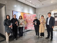 勾当不只让女教职工们正在忙碌的工做之